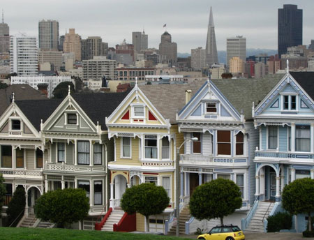 Нерухомість в США дуже затребувана - можна знайти житло в оренду, можна придбати квартиру або будинок у власність - для цього є практично всі умови